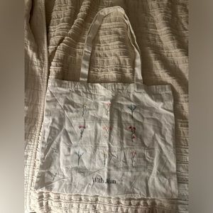 With Jean tote bag + dust bags